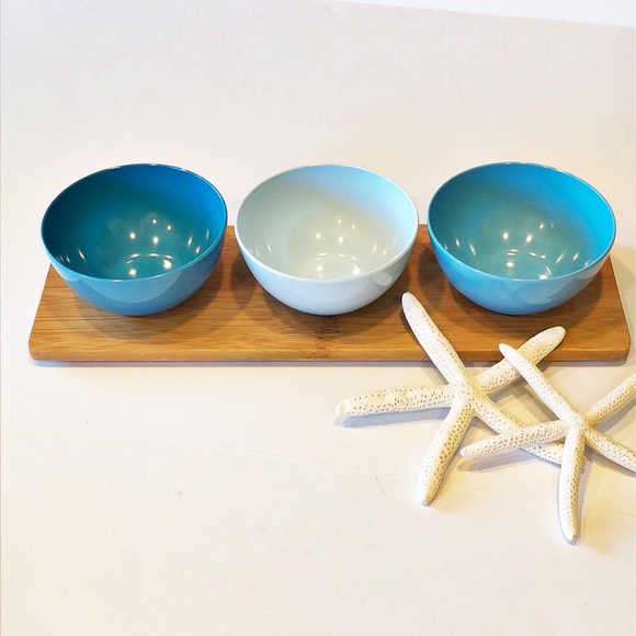 Other - 🎉HOST PICK 🎉 4-Pc Bowls/Tray Party Set